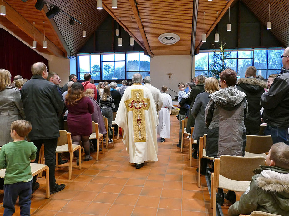 Kinderchristmette mit Krippenspiel (Foto: Karl-Franz Thiede)